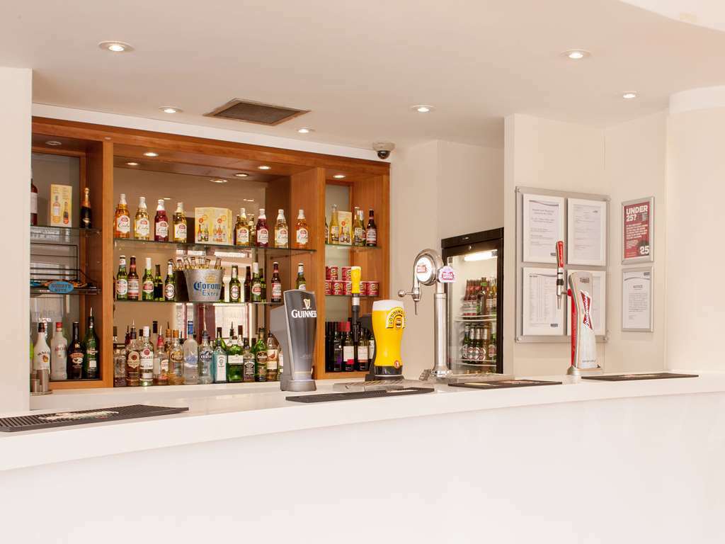Travelodge London Wembley Restaurant photo