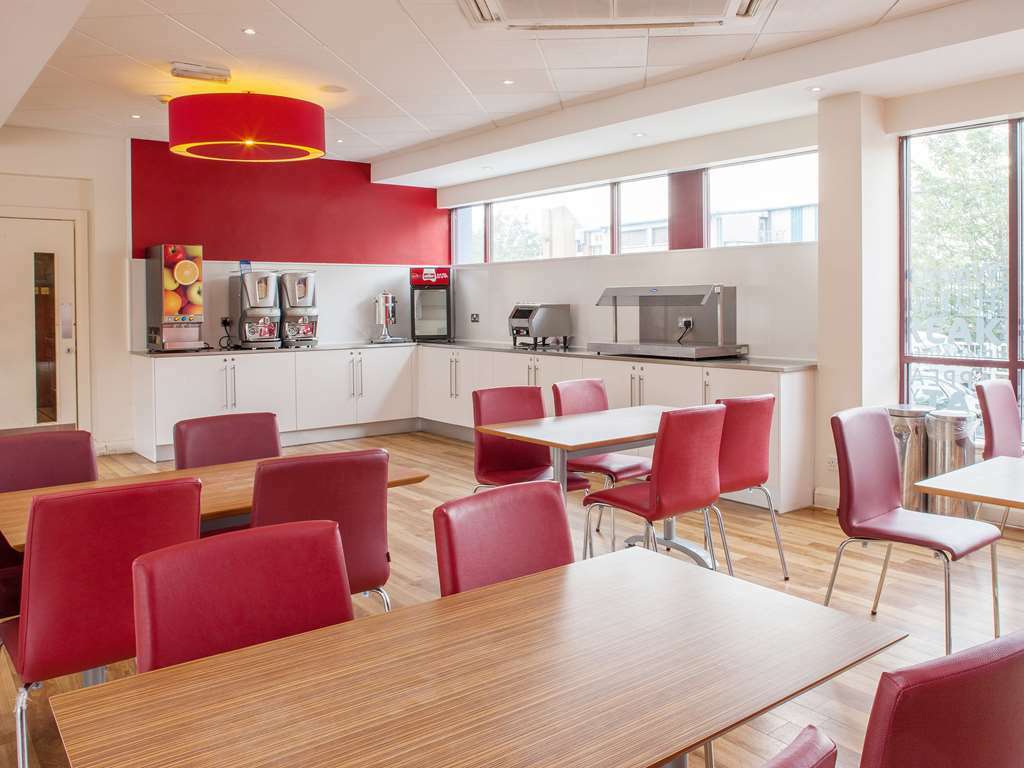 Travelodge London Wembley Restaurant photo